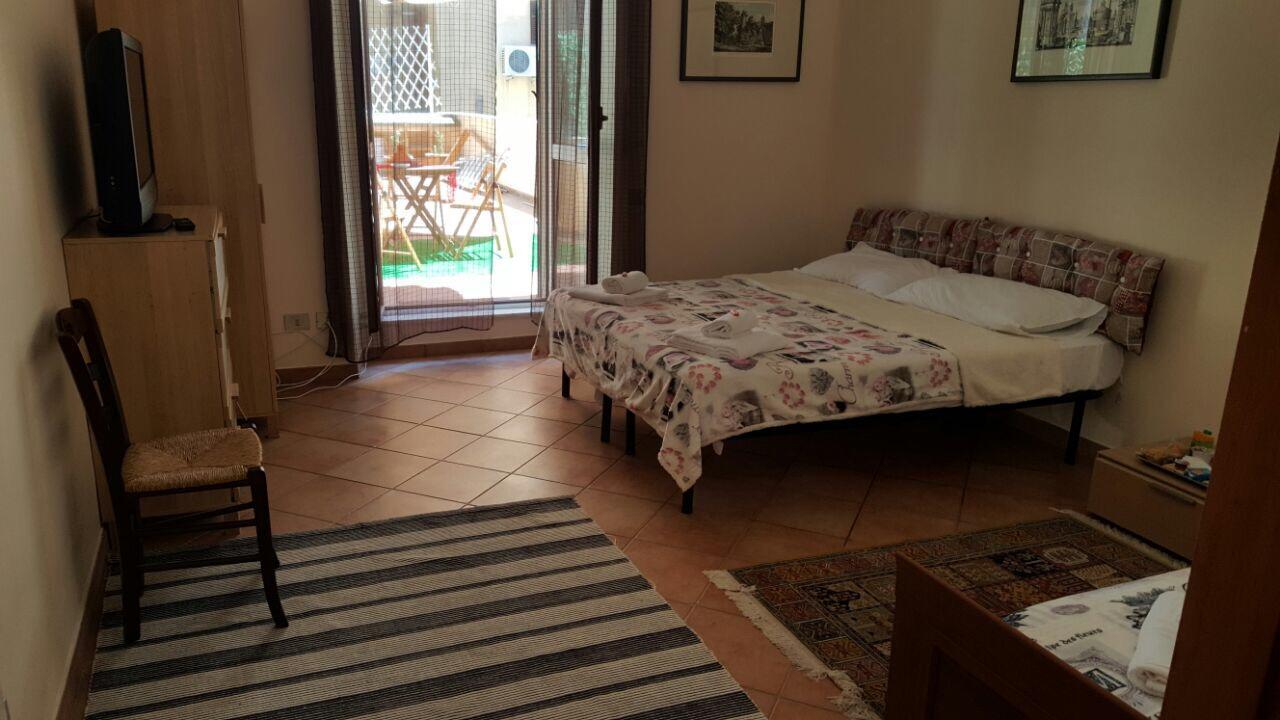 Space Room - Rome, Rome